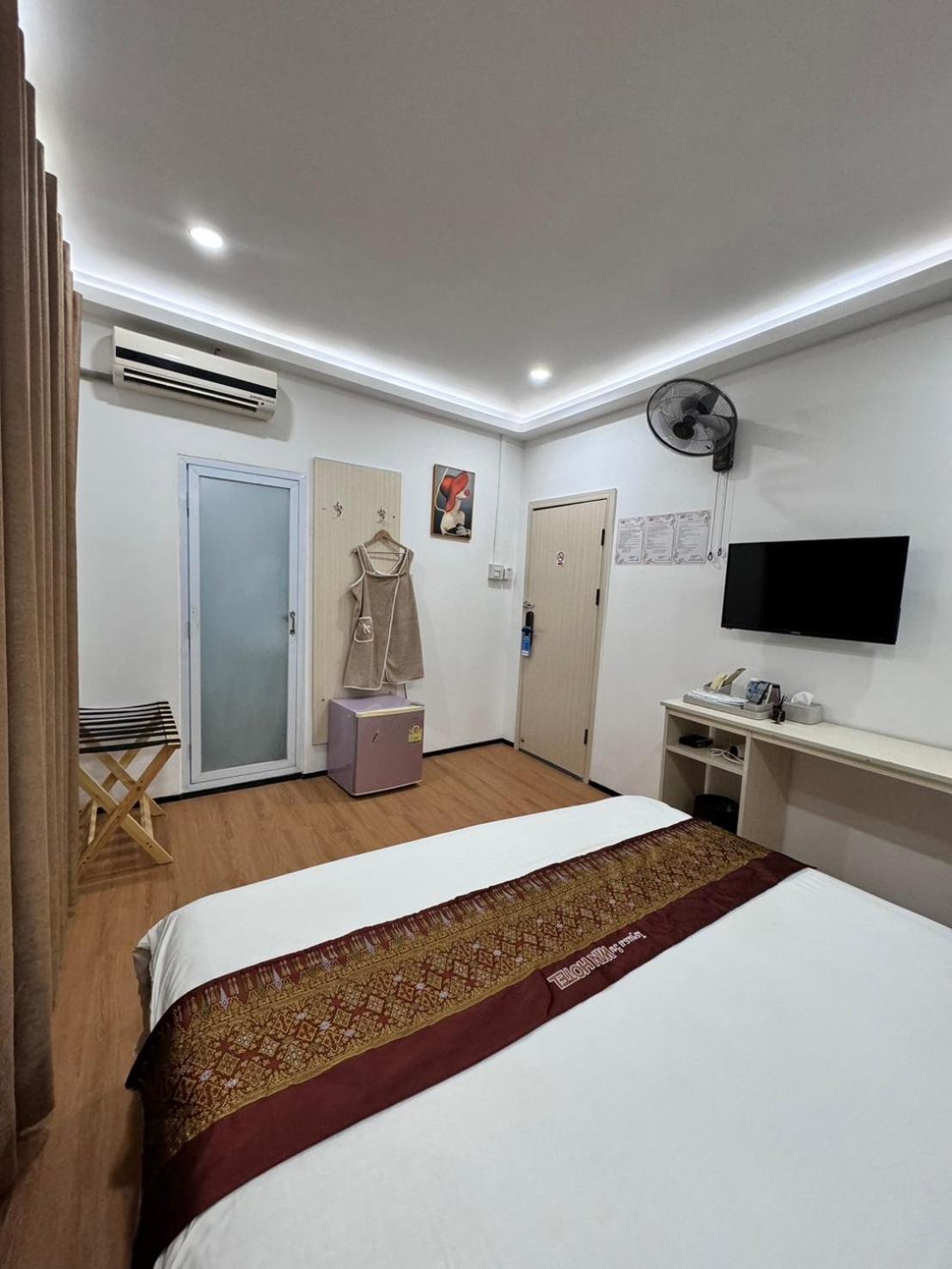 梦之南win酒店 Win Hotel Cafe & Spa Vientián Exterior foto